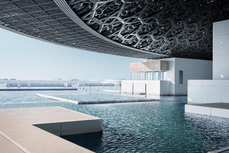 L’architecture de Jean Nouvel : l’innovation culturelle du Louvre Abu Dhabi